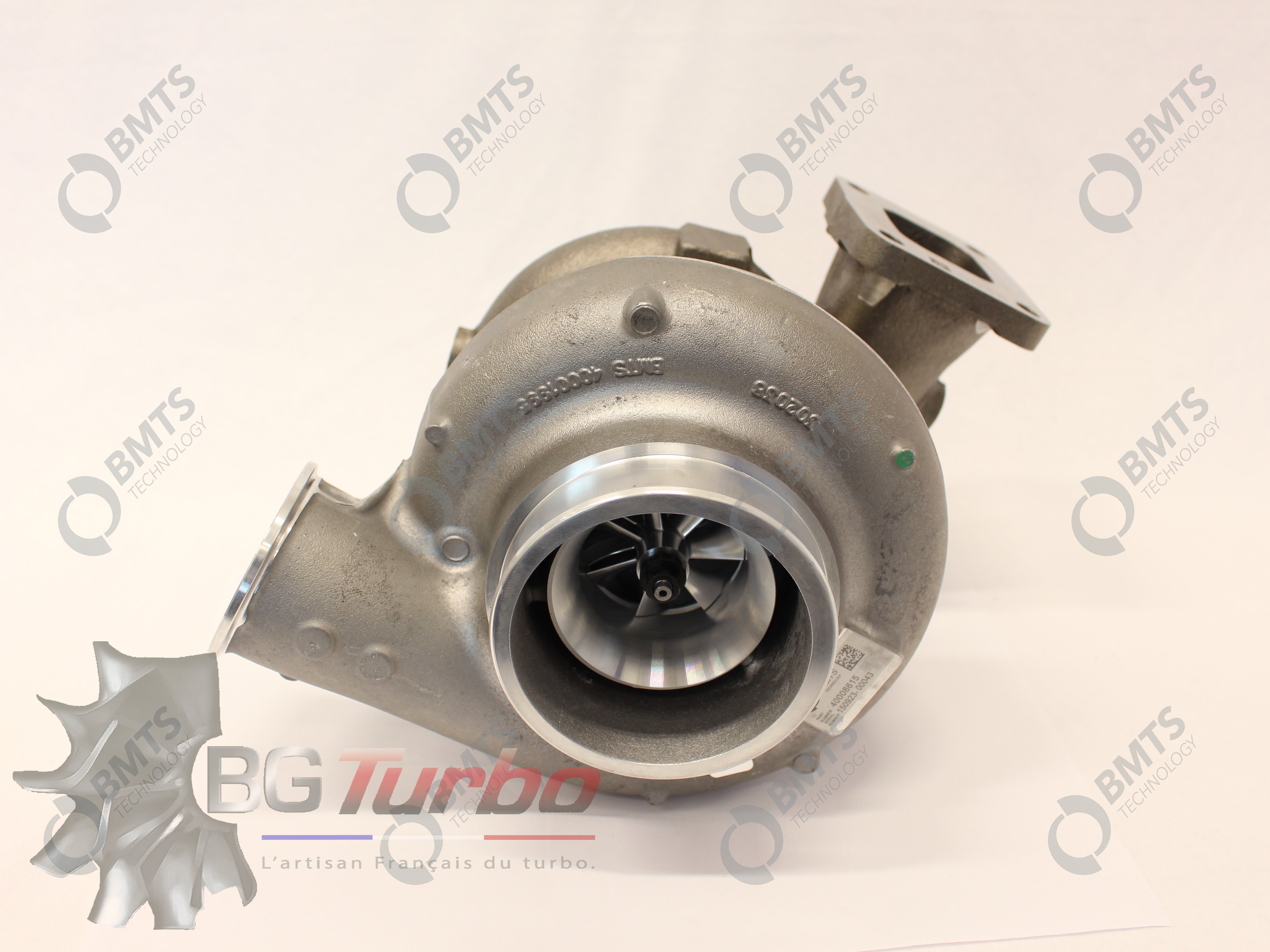 TURBO - NEUF ORIGINE - PL - AGCO Challenger: MT645E, MT655E, MT665E, MT675E, MT685E, MT845E, MT855E, MT865E, MT875E, MT955E, MT965E, MT975EFENDT: 8380P, 8410P, 1149 MT, 1154 MT, 1159 MT, 1165 MTJCB: TG8300B, TG8300C, TG8400B, TG8400CMassey Ferguson: MF 8737 S, MF 8727, MF 8730, MF 8732, MF 8735, MF 7360 (09/14 - 08/17), MF 7360 PL (09/14 - 08/17), MF 7360 PLI (03/15 - 08/17), MF 7370 (03/15 - 08/17), MF 7370 PL (09/14 - 08/17), MF 7382 (04/15 - 03/17), MF 7380 (04/17 - 07/18), MF 7382 (04/17 - 07/18), MF 7380, MF 7380 AL, MF 7382Valtra: S294, S374 - 40008615
